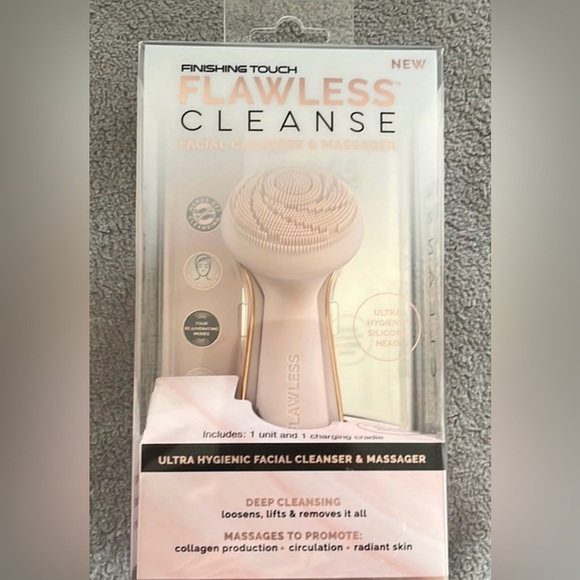 HP🎉Finishing Touch Flawless Cleanse Facial Cleanser Massager NIB - Picture 2 of 6